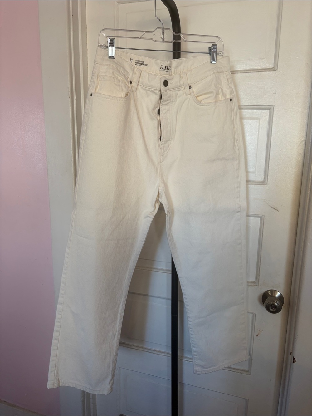 a.n.a Women's Highest-Rise Vintage Straight Leg Jeans in Off-White